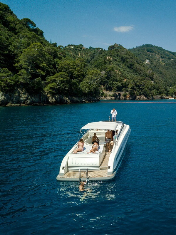 Yacht-rent-boat-luxury-tour-portofino-cinque-terre-CGM-Cherokee-51-01