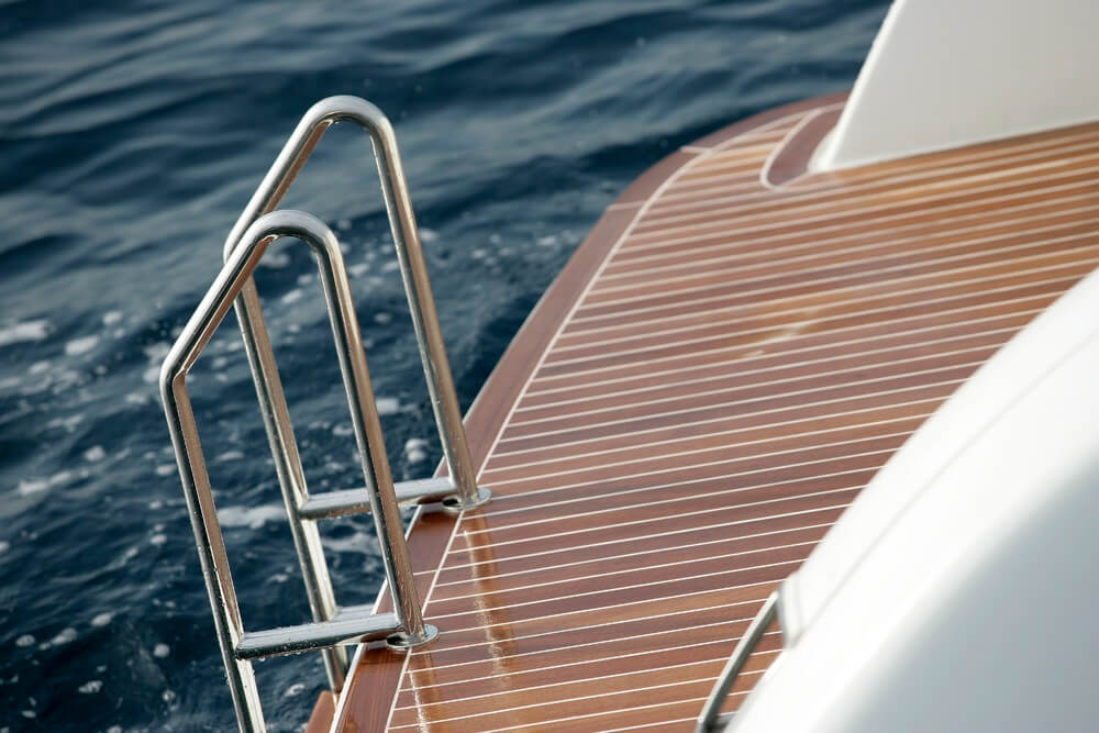 Yacht-rent-boat-luxury-tour-portofino-cinque-terre-CGM-Cherokee-51-10