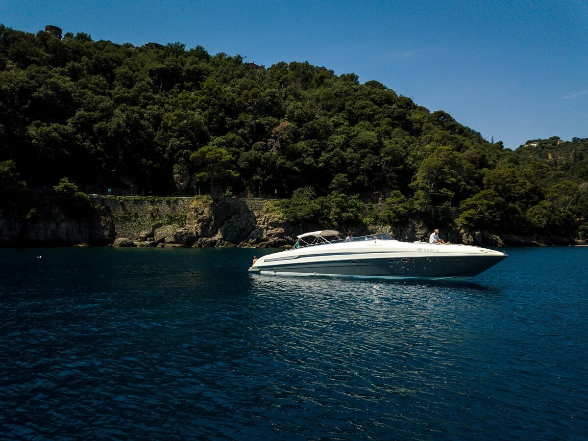 Yacht-rent-boat-luxury-tour-portofino-cinque-terre-CGM-Cherokee-51-15
